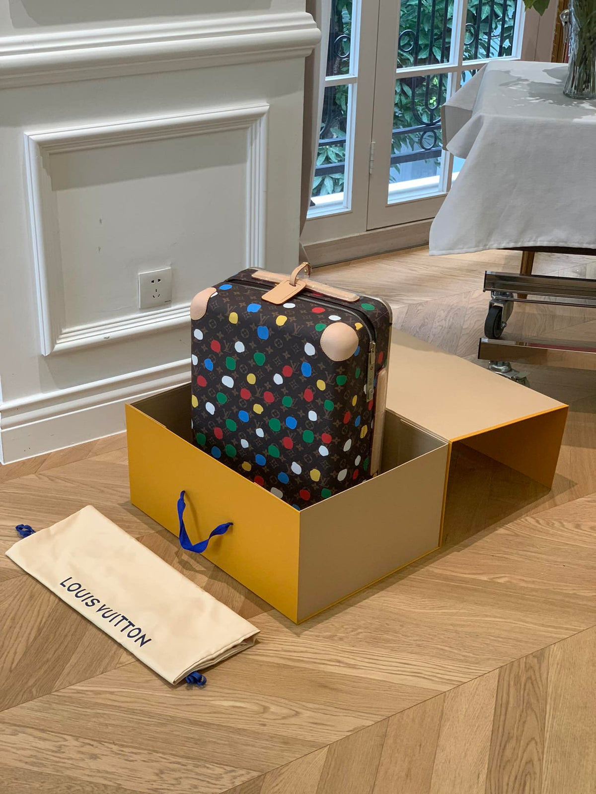 Louis Vuitton X Yayoi Kusama Horizon 55 Suitcase Grained Leather Monogram Multicolor 55Cm M10118