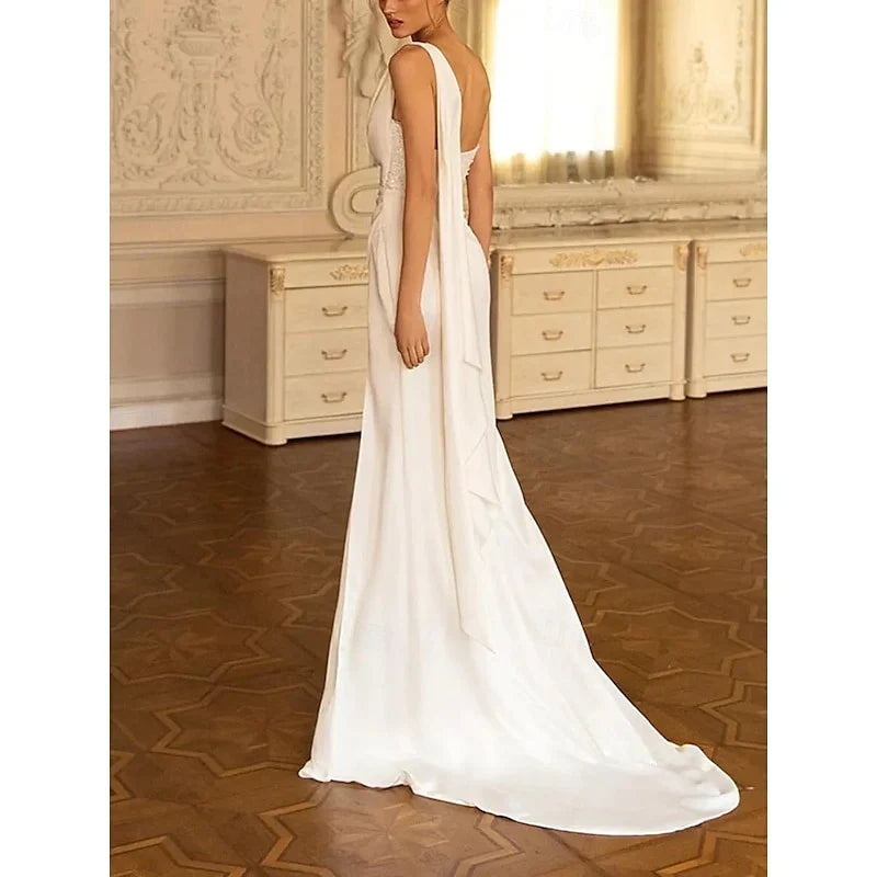Fishtail pattern/Loudspeaker strapless wedding dress sweeping/Brushing train with pleats