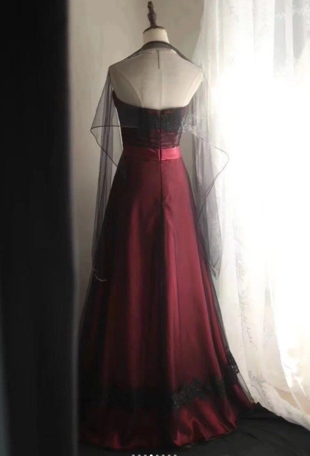 Vintage Burgundy Strapless Satin Tulle Appliques Mermaid Long Party Dress Evening Gown