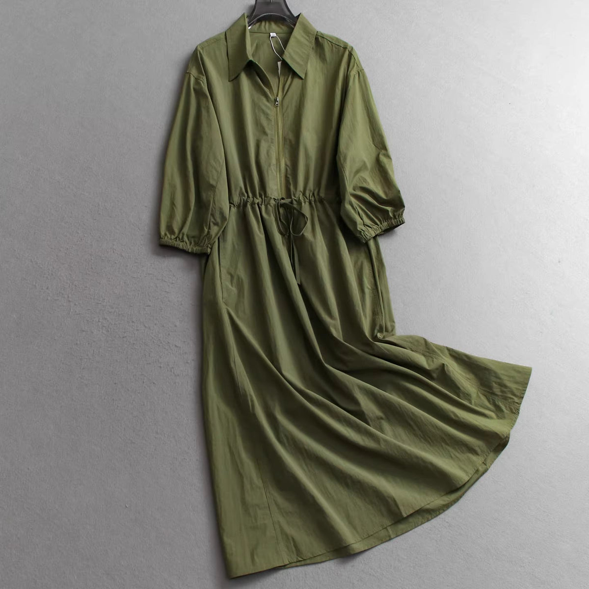 Solid color, loose fit, slimming, lightweight, waist tie, flared silhouette, three-quarter sleeve casual women's dress 11335