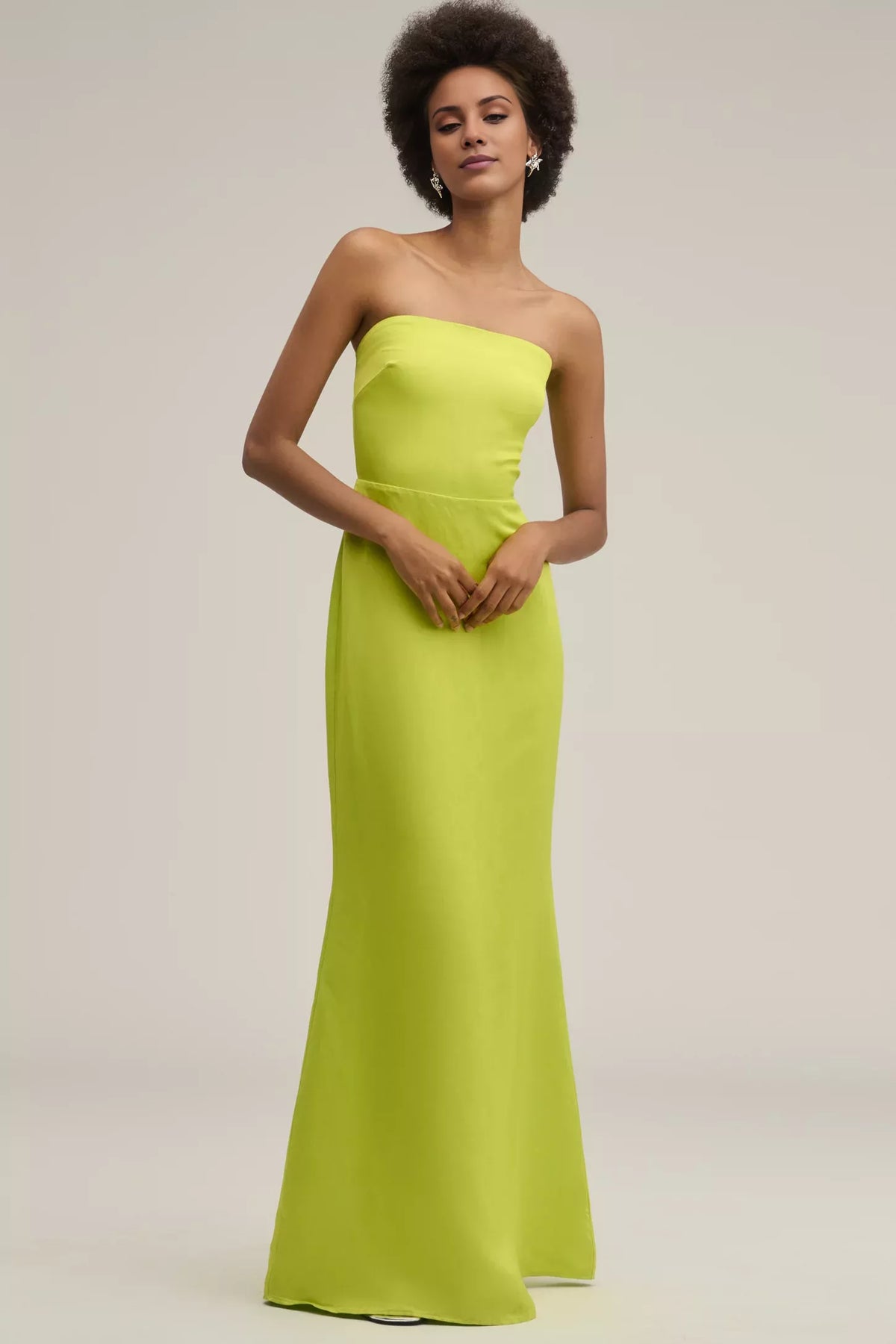 Off shoulder collar sleeveless strapless backless and floor length Prom dress