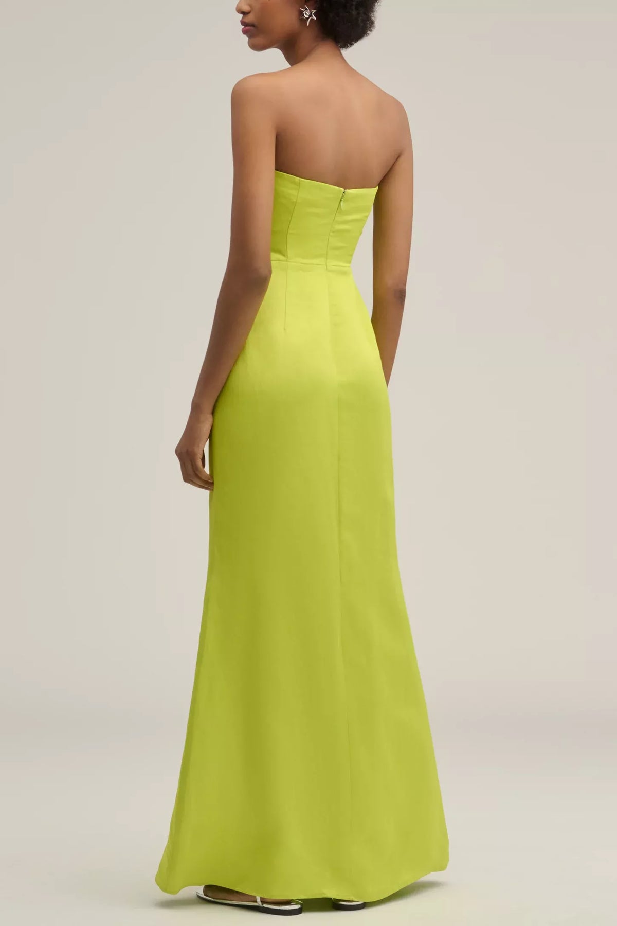 Off shoulder collar sleeveless strapless backless and floor length Prom dress