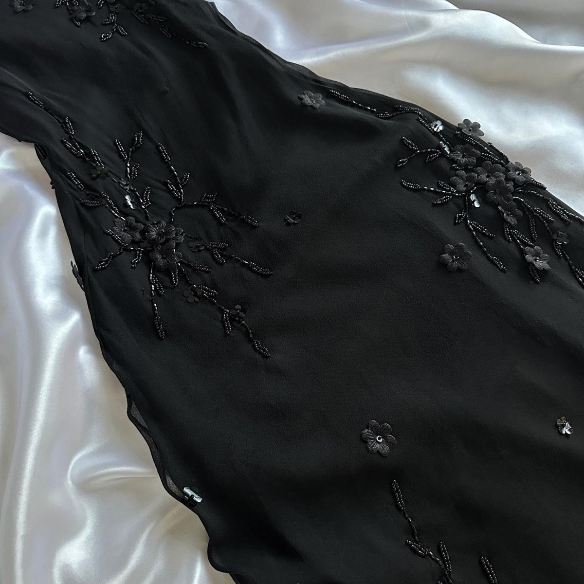 Black gorgeous exquisite elegant beaded long chiffon ruffled ball gown, evening dress, party dress gh3514