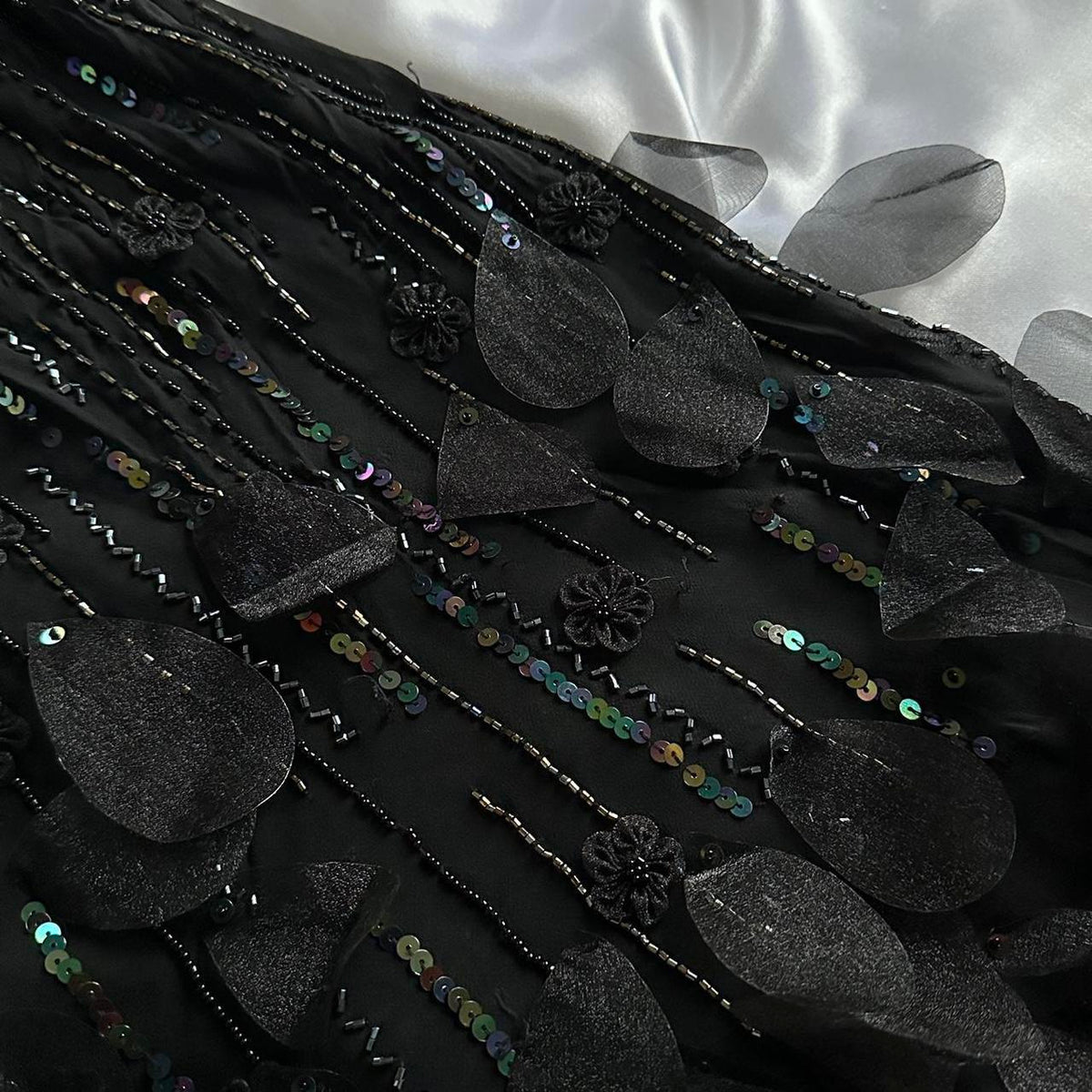 Black shiny elegant spaghetti strap sequined long ball gown prom dress evening dress party dress gh3142