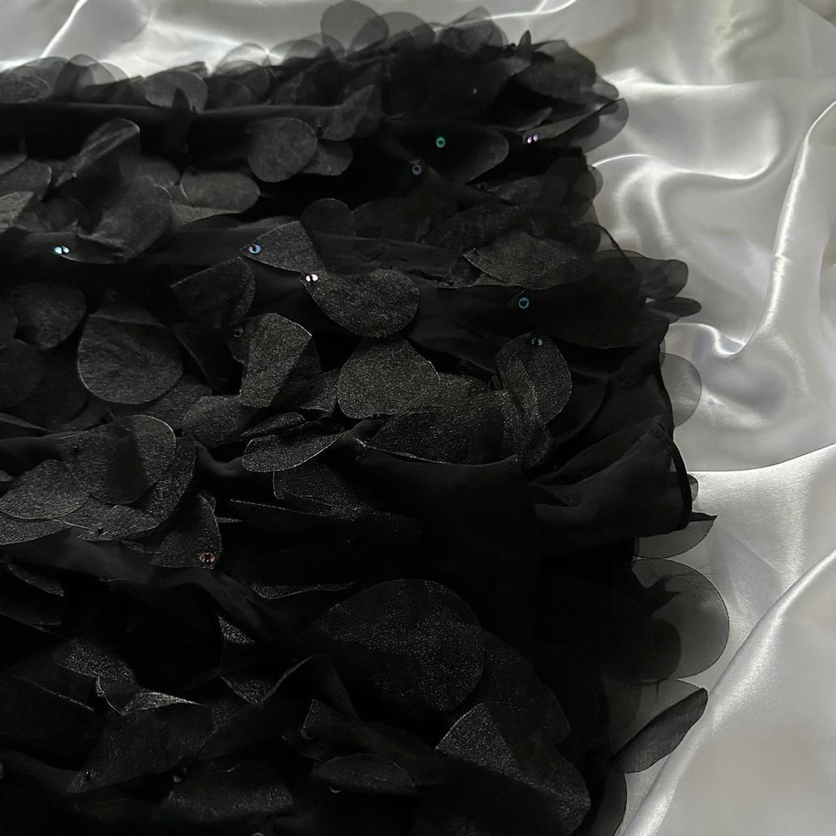 Black shiny elegant spaghetti strap sequined long ball gown prom dress evening dress party dress gh3142