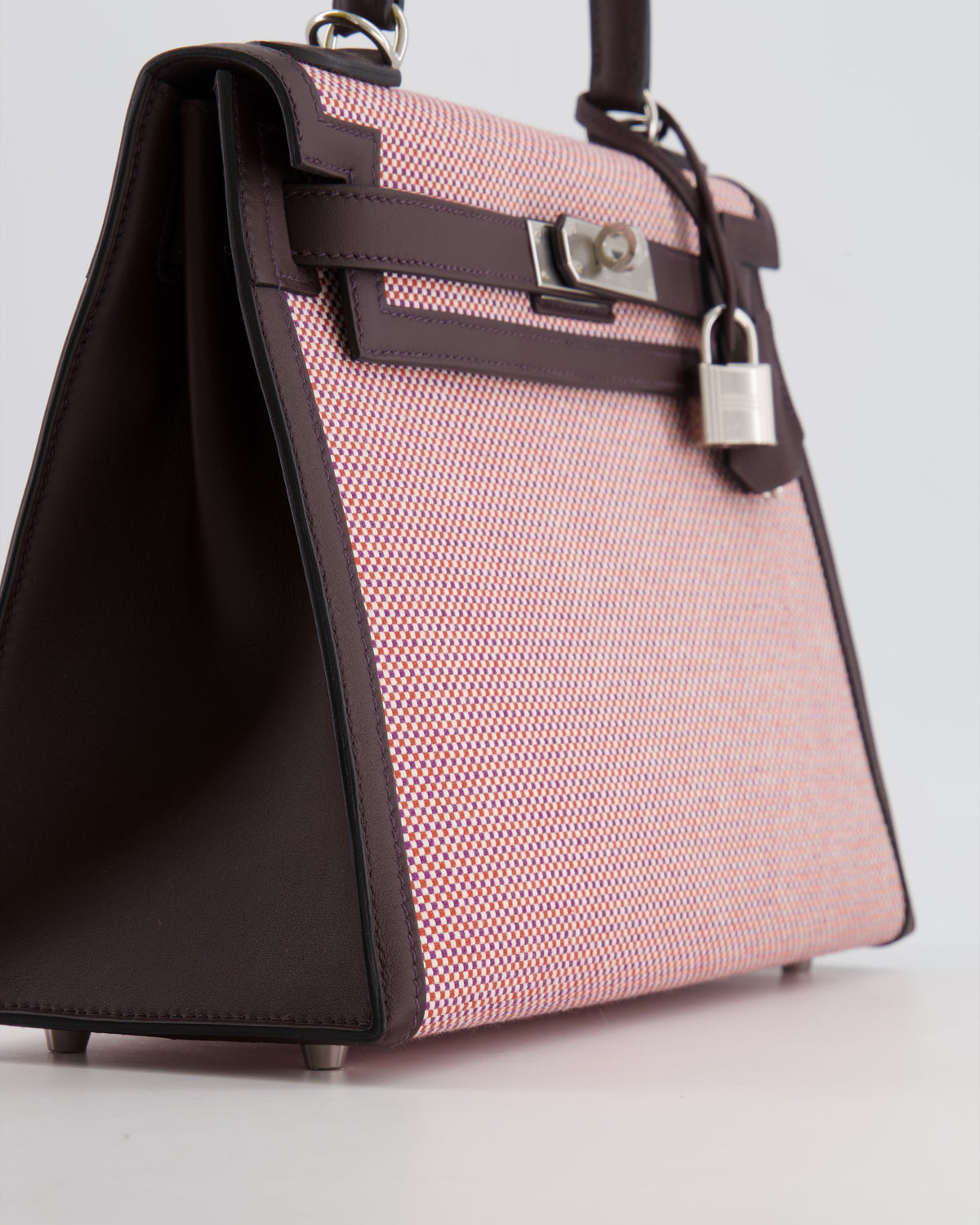 Hermès Kelly Sellier Bag 28cm in Ecru & Red Toile Quadrille with Rouge Sellier Swift Leather and Palladium Hardware