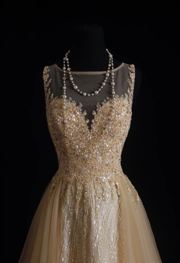 Luxurious Champagne Sleeveless Tulle Beaded Mermaid Long Birthday Party Dress Evening Gown