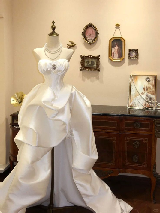 Classy White Strapless Satin Pleated Wedding Dress  Y8747