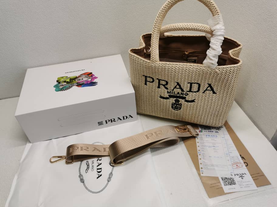 Prada Raffia Tote Bag In Beige 29Cm