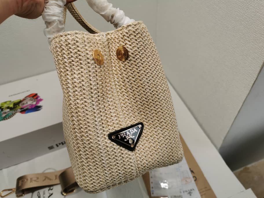 Prada Raffia Tote Bag In Beige 29Cm