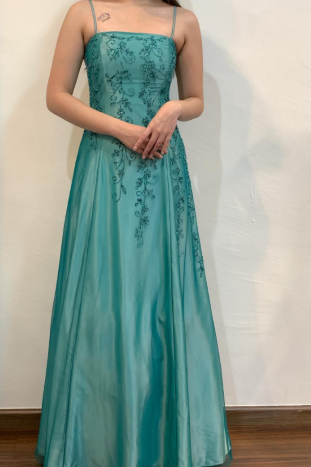 Girlhomeshops--Green exquisite floral beaded fashion long satin prom dress graduation dress gh5524