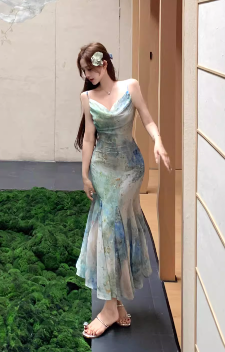 New Stylish Floral Design Elegant Casual Spaghetti Strap Dress TP3018