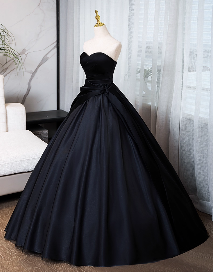 Elegant Black Satin Sweet 16 Sweetheart Strapless A-Line Quinceanera Ball Gown TP5198