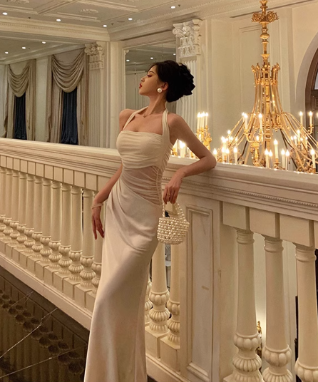 Elegant Cream Satin Halter Neck Sheath Ruched Evening Gown TP5118