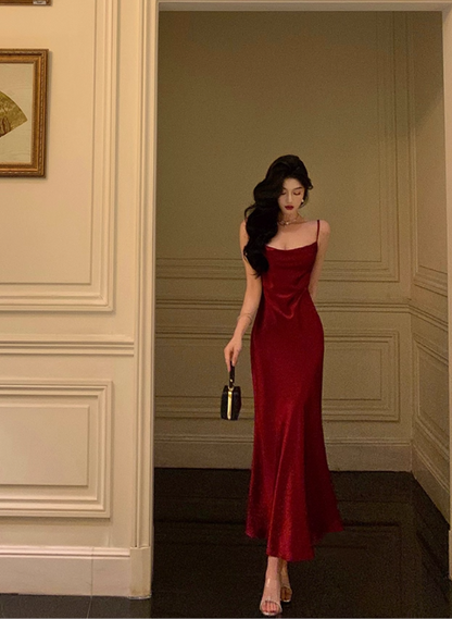 Elegant Burgundy Satin Spaghetti Strap Mermaid Evening Gown TP5122