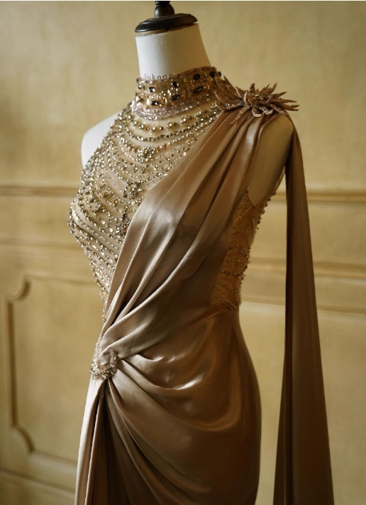 Vintage Champagne One-Shoulder Mermaid Satin Beaded Evening Gown TP5524