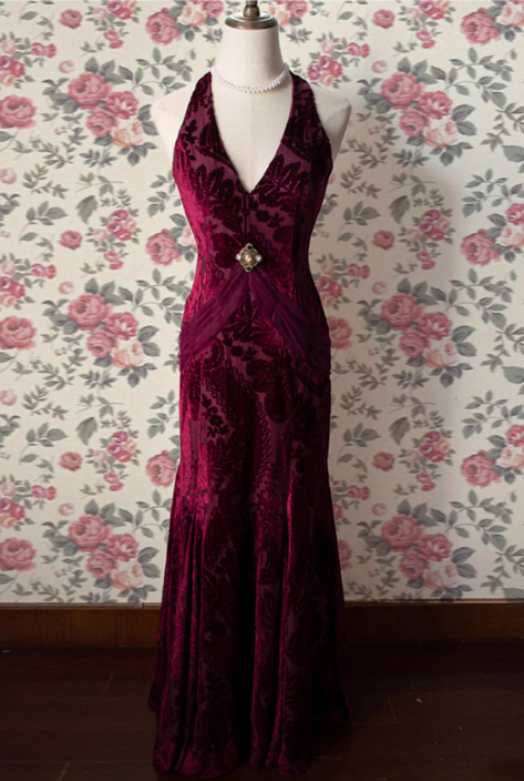 Vintage Burgundy Velvet Halter-Neck Cutout Back Floral Print Formal Evening Gown TP5535