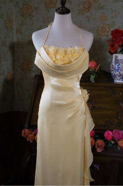 Vintage Chiffon Halter-Neck Ruffled 3D Flower Sheath Evening Gown TP5536