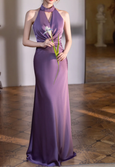 Elegant Plum Purple Satin Halter-Neck Sheath Gown with Ruched Bodice Floor-Length Prom Dress TP5585