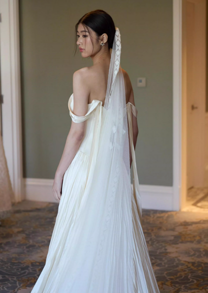 Chic Strapless Ivory Pleated Satin Bow Accent Dramatic Train Wedding Dress TP5607