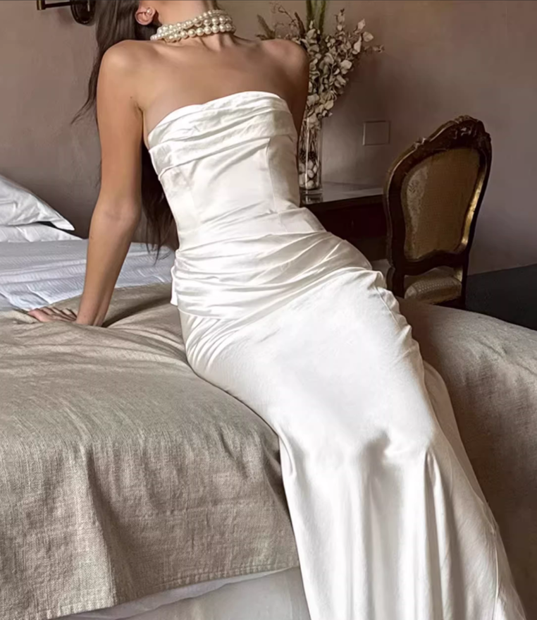 Elegant Burgundy Strapless Ruched Sheath Evening Gown TP5722