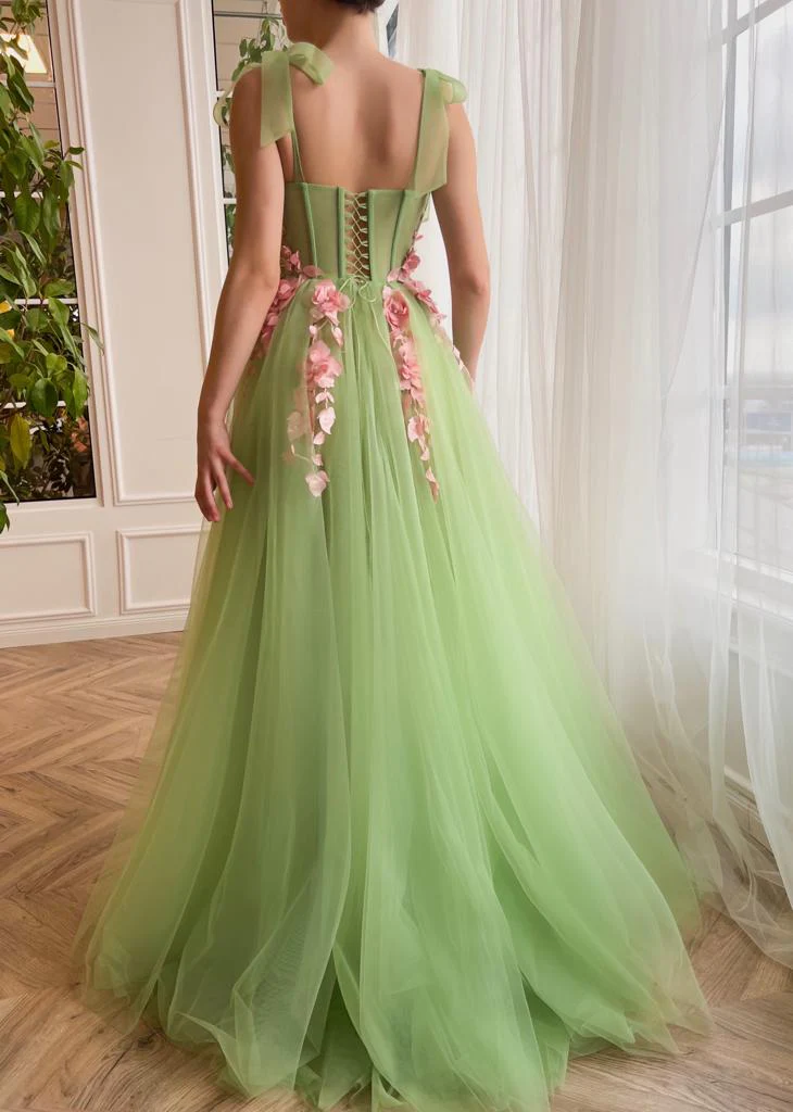 Sweetheart Appliqued Tulle A Line Long Prom Gown With Slit