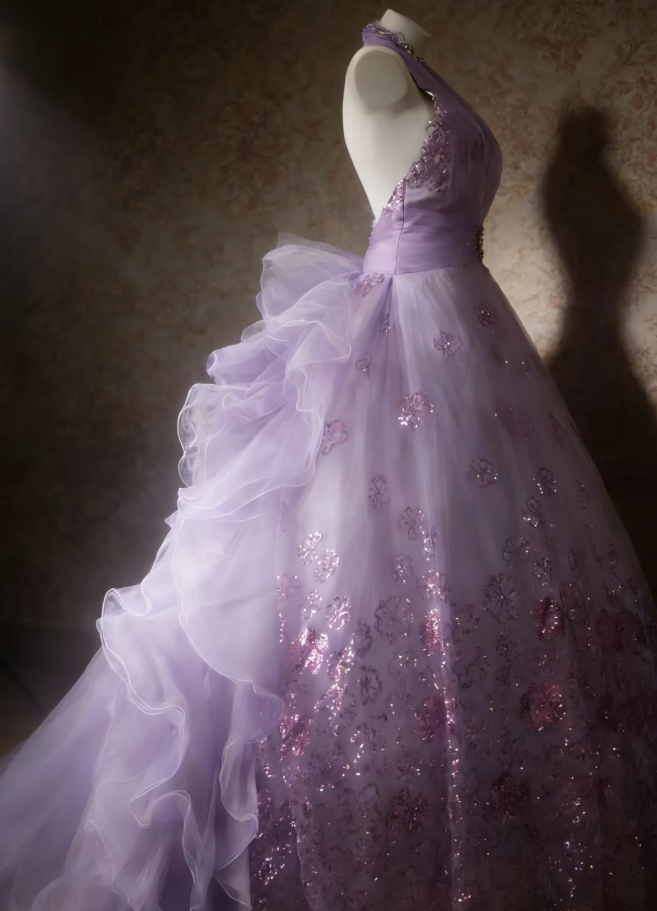 Princess Halter Ball Gown Lavender V Neck Tulle Flowers Sequin Long Birthday Quinceanera Dress Sweet 16 Dress SP1525