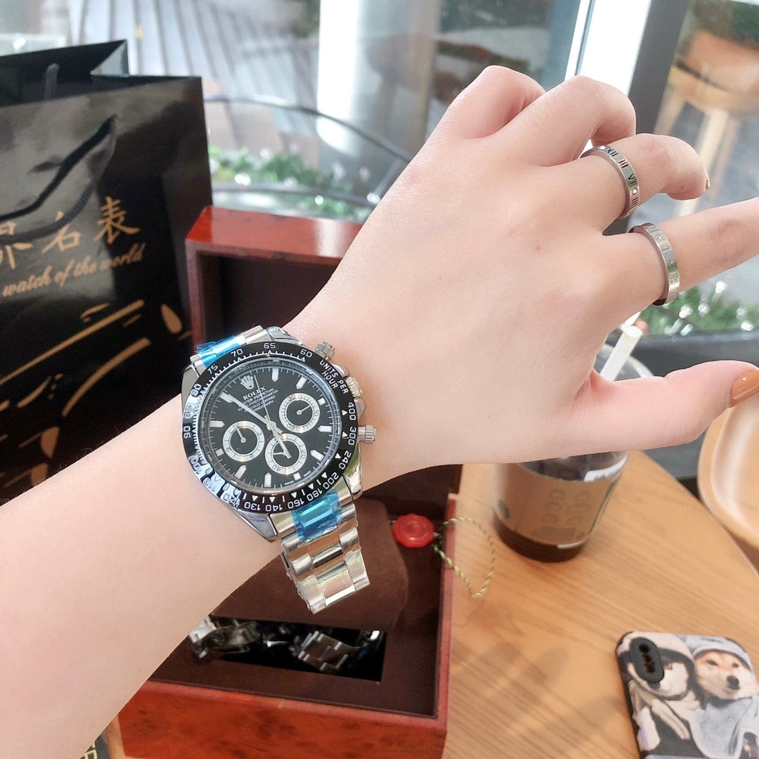 Rolex Oyster Perpetual Cosmograph Daytona Black 40Mm
