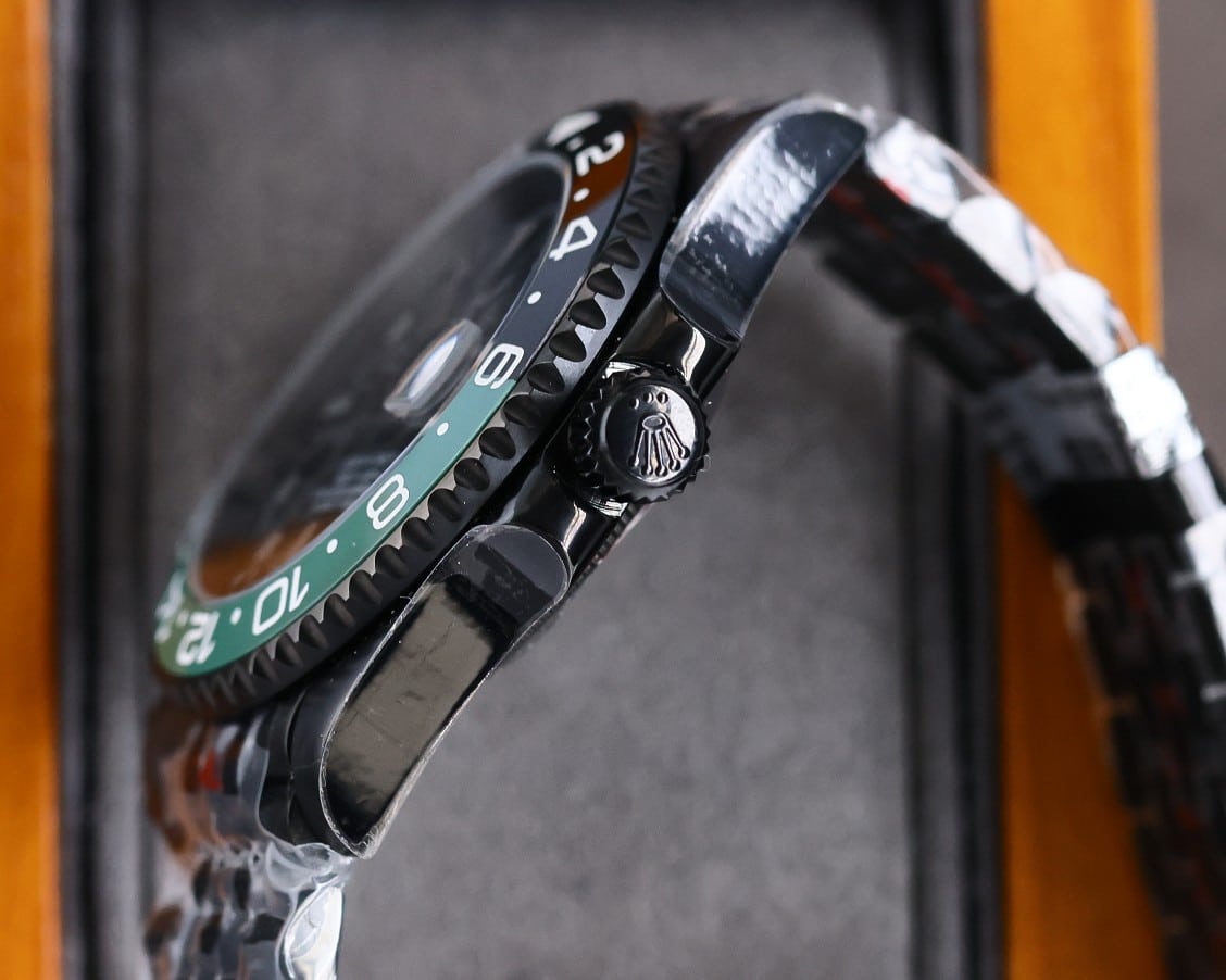 Rolex Oyster Gmt-Master Ii Watch Black Skull Pattern 40Mm