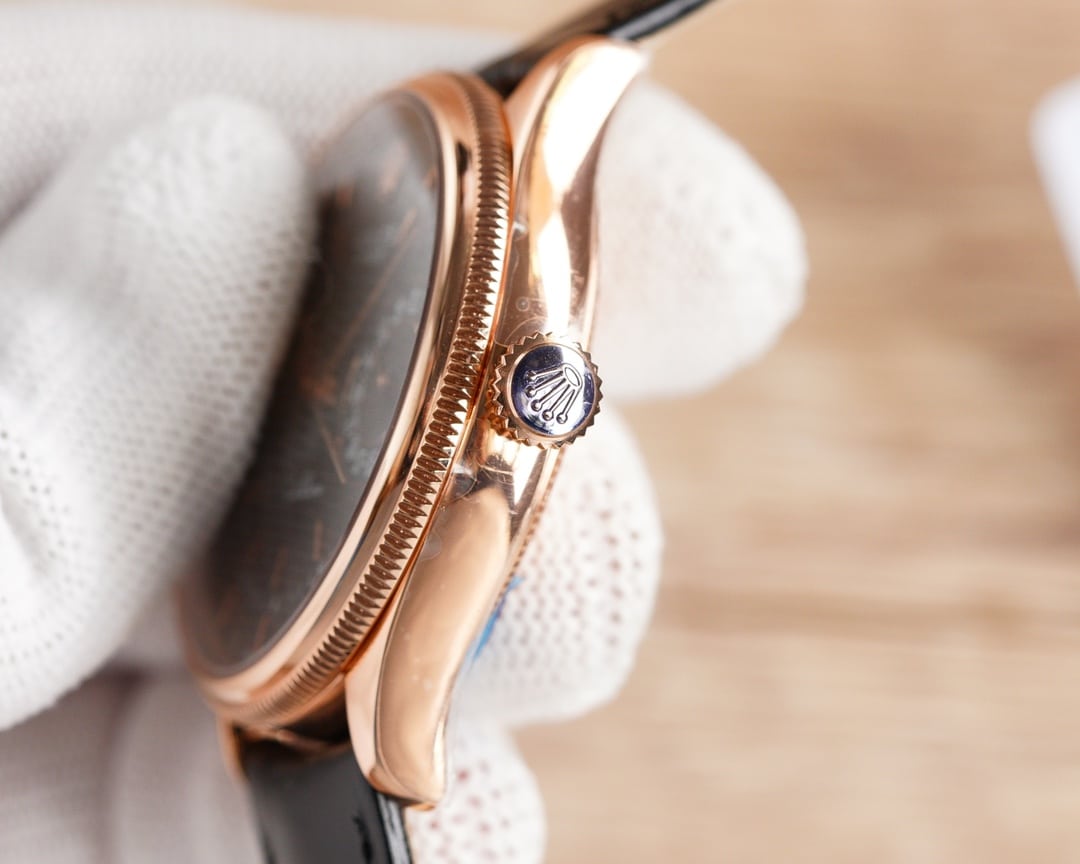 Rolex Cellini Date White Dial And Everose Gold 39Mm