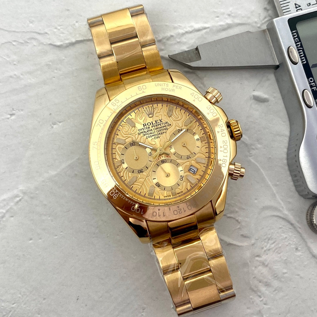 Rolex Cosmograph Daytona Pattern Gold 40Mm