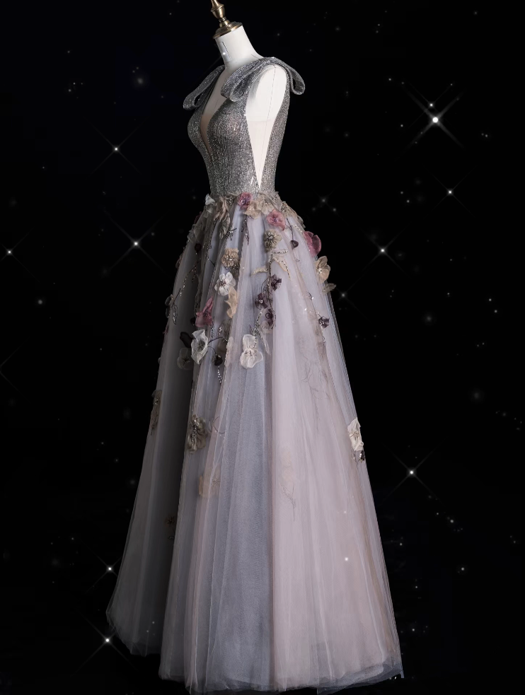 Sexy Ball Gown V Neckline Gray Tulle Floral Long Evening Gowns Prom Dresses