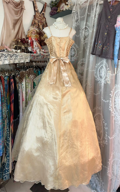 Vintage Ball Gown Spaghetti Straps Sleeveless Long Gold Evening Dress Prom Dresses