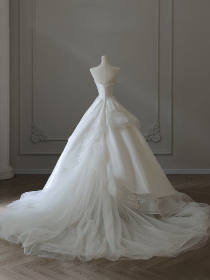 Timeless Ball Gown Sweetheart Sequin Ivory Long Wedding Dress Bridal Dresses