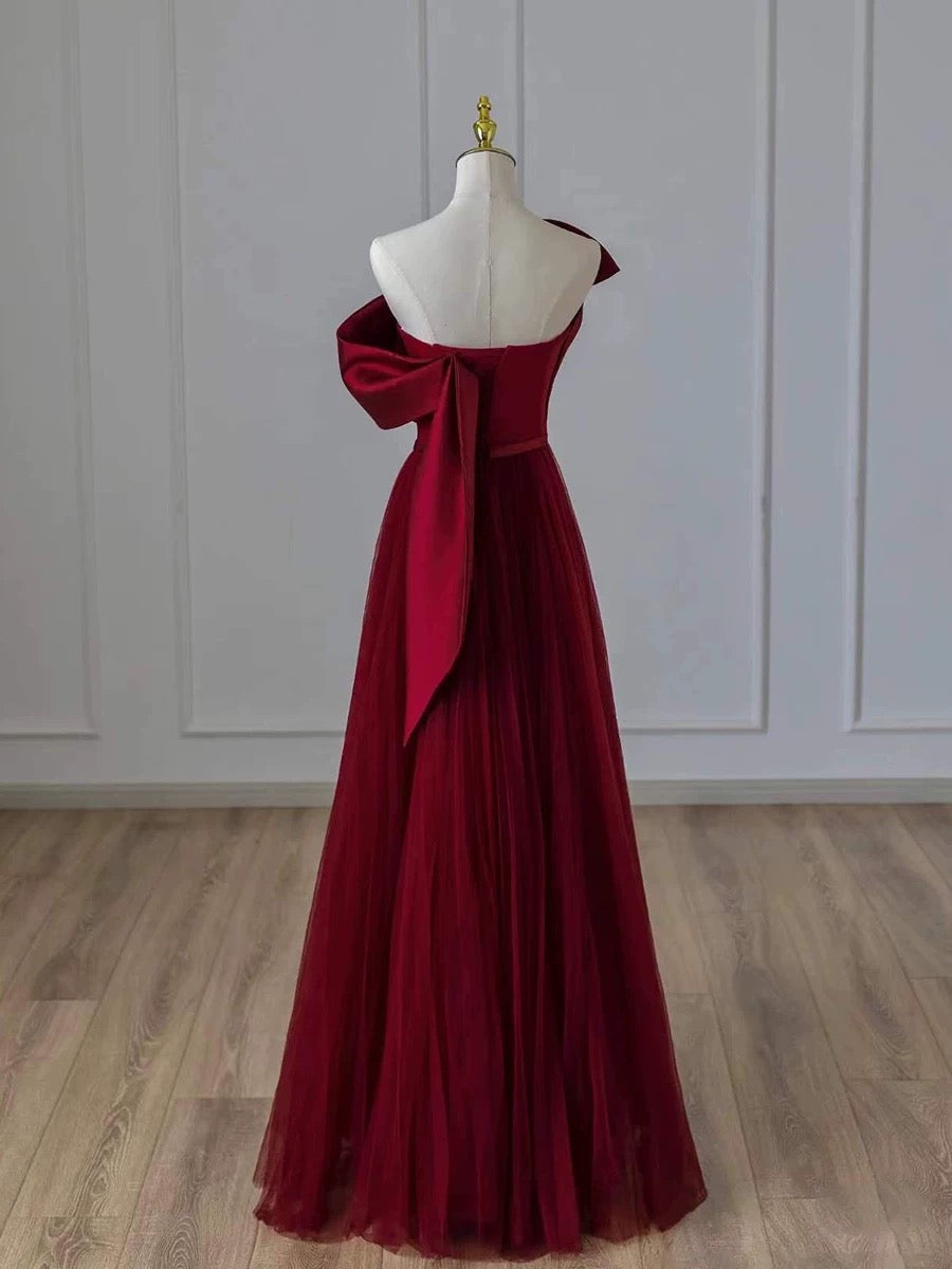 Vintage Ball Gown Strapless Burgundy Tulle Long Prom Gown Fairy Prom Dresses