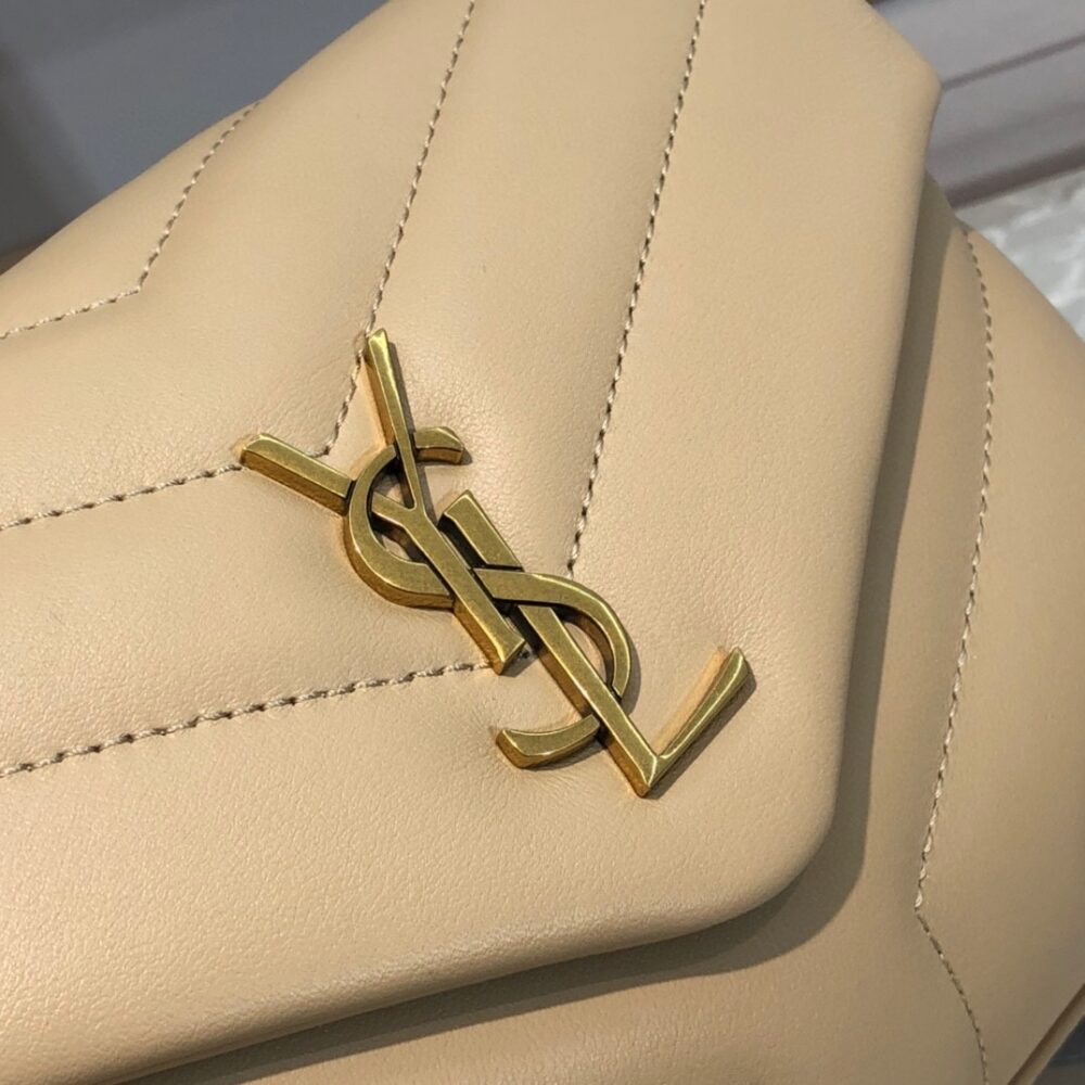 Saint Laurent Loulou Toy Strap Bag In Quilted Y Beige 20Cm 678401DV7072721