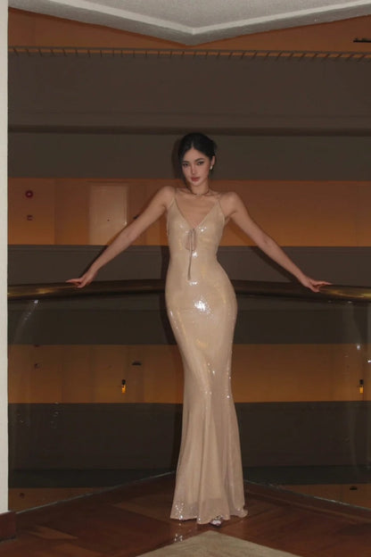 Shiny, simple, elegant long gown gh6810
