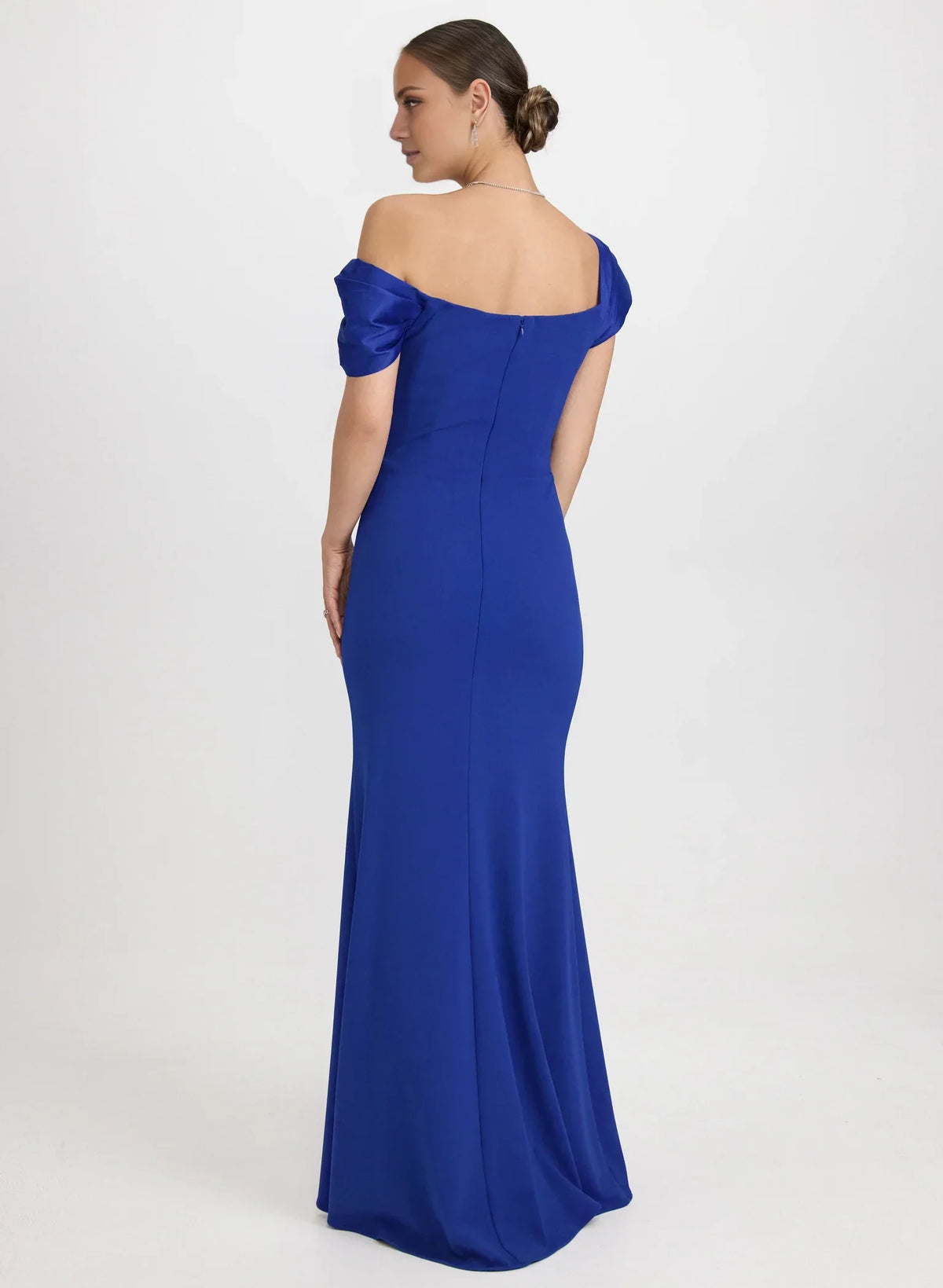Square neckline sleeveless pleated detail backless and floor length Prom dress