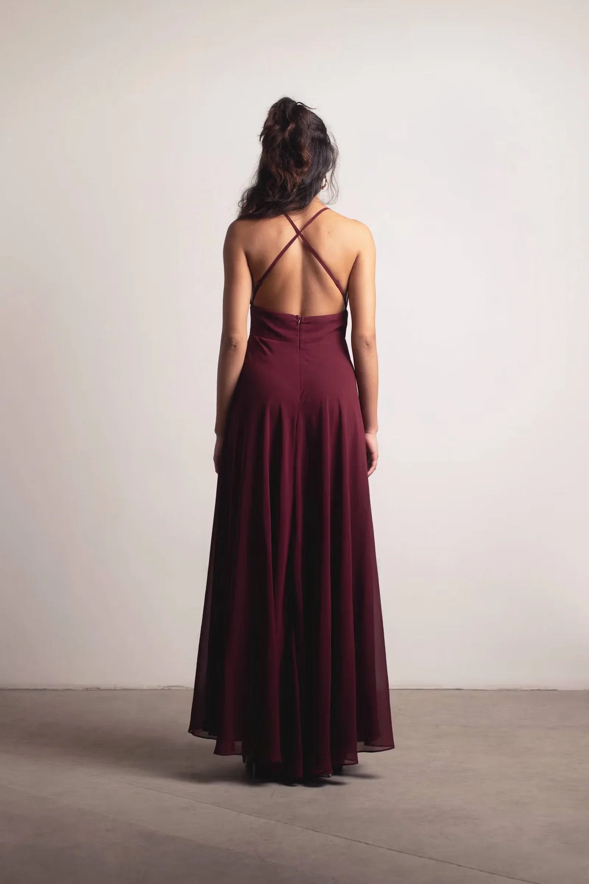 Square neckline sleeveless thin shoulder strap backless and floor length Prom dress