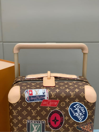 Louis Vuitton Horizon 55 Suitcase Monogram Coated Canvas Sticker Prints 55Cm M24959