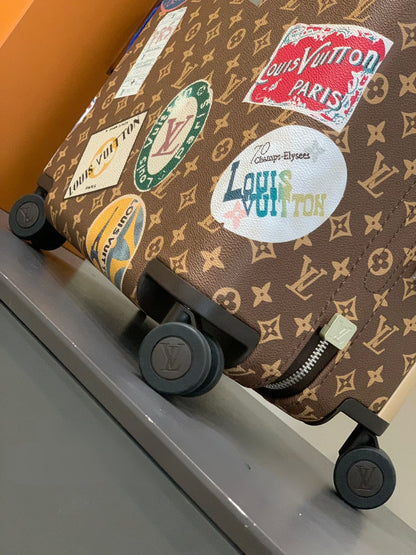 Louis Vuitton Horizon 55 Suitcase Monogram Coated Canvas Sticker Prints 55Cm M24959