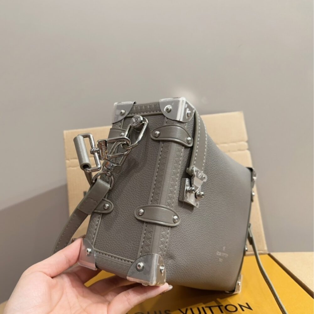 Louis Vuitton Side Trunk MM Taupe Grey 23Cm M25072