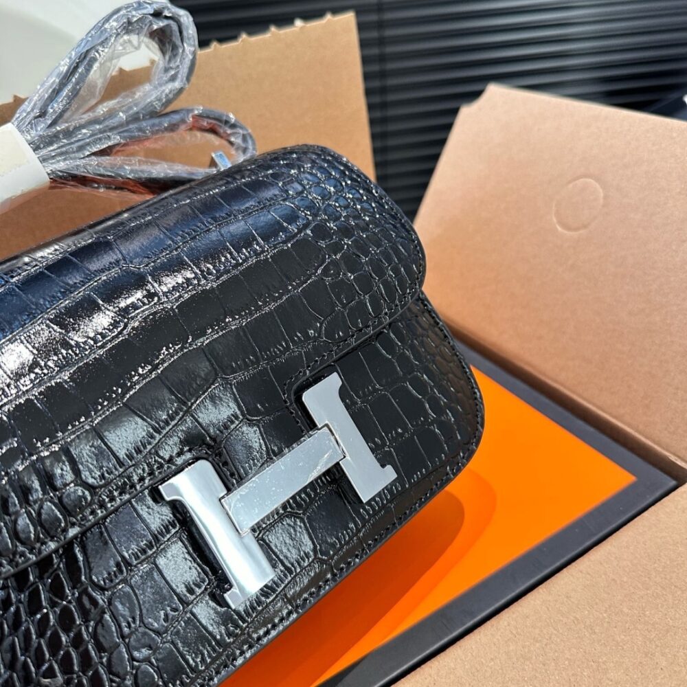 Hermes Mini Constance 19 Shiny Alligator Palladium Hardware Black 19Cm