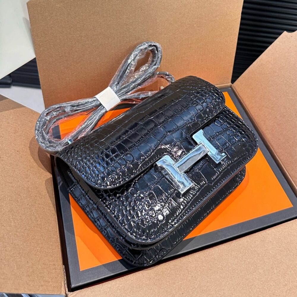 Hermes Mini Constance 19 Shiny Alligator Palladium Hardware Black 19Cm