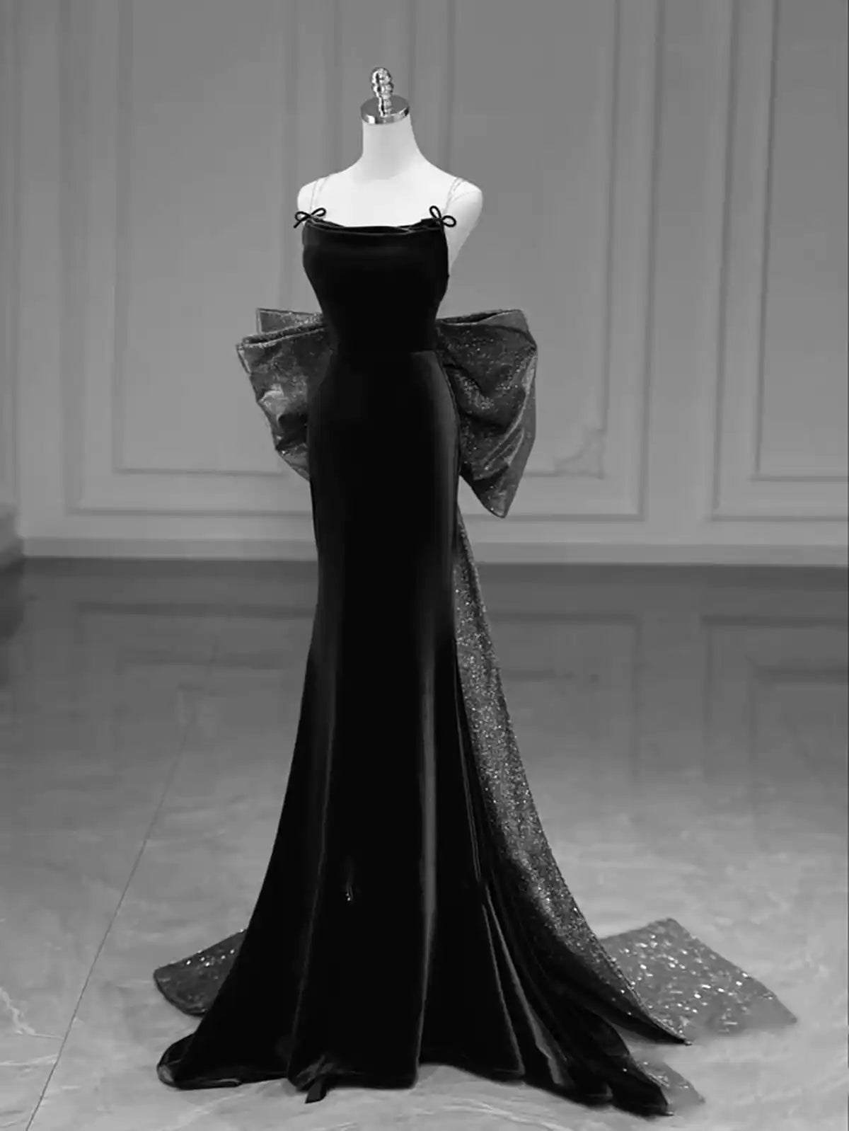 Black Mermaid Velvet Bow Sequin Long Ball Gowns TP1703