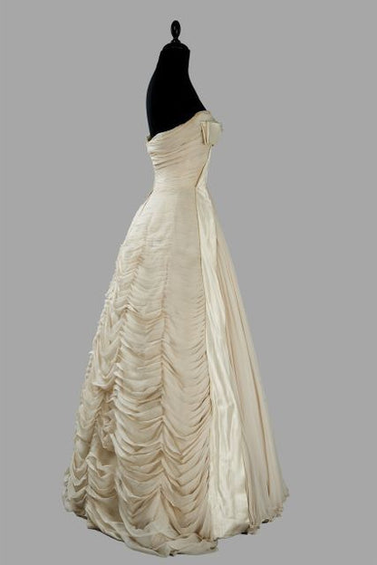Vintage Ivory Off Shoulder A-Line Long Party Dress Vintage Wedding Dress TP2081