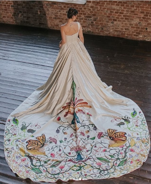 Elegant ivory one shoulder A-line printed trailing wedding dress TP2464
