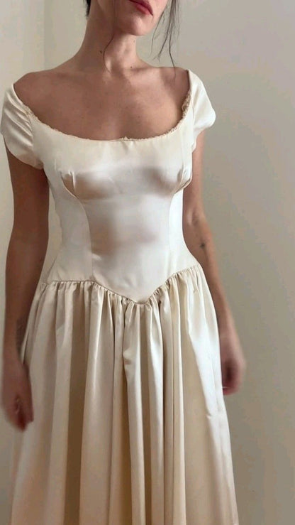 Vintage Ivory Satin Sleeveless A-Line Wedding Dress TP2466