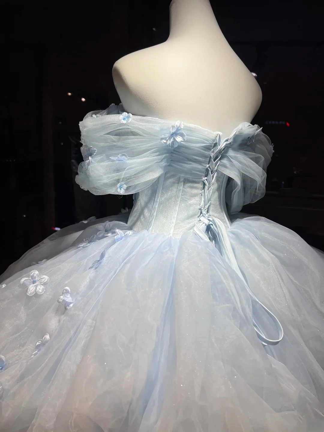 Elegant Off The Shoulder Blue Tulle Layered Appliques Ball Gown Sweet 16 Dress Quinceanera Dress