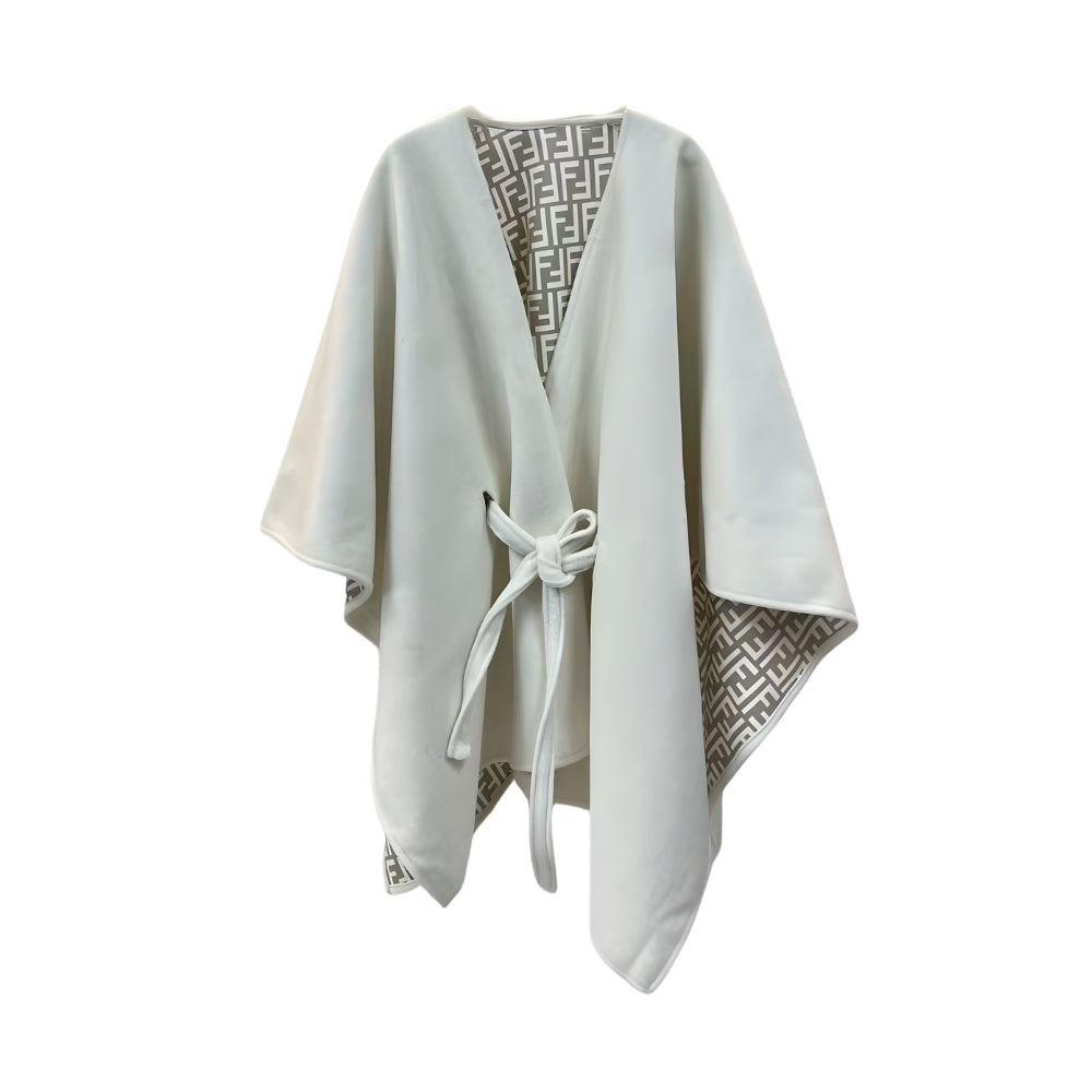 Fendi Poncho Camelia Wool And Cashmere White